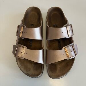 Birkenstock rose gold Arizona sandals, 39